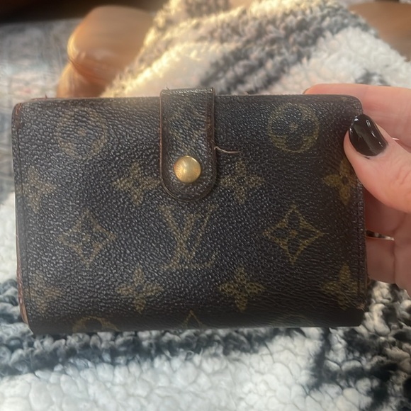 AUTHENTIC Louis Vuitton Monogram Viennois Wallet 2003 Vintage 🥰 - Picture 10 of 13